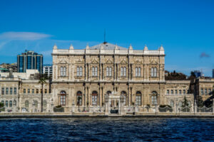 Dolmabahçe Palace & Bosphorus Cruise Tour