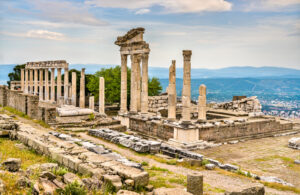 İstanbul & Gallipoli & Troy & Pergamum& Pamukkale& Ephesus & Cappadocia Tour