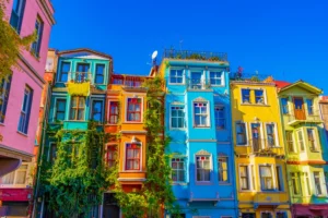 Explore Fairytale Streets of Istanbul